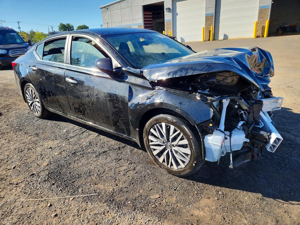 Продаж на аукціоні авто 2023 Nissan Altima, vin: 1N4BL4DV4PN400935, номер лоту: 68396046
