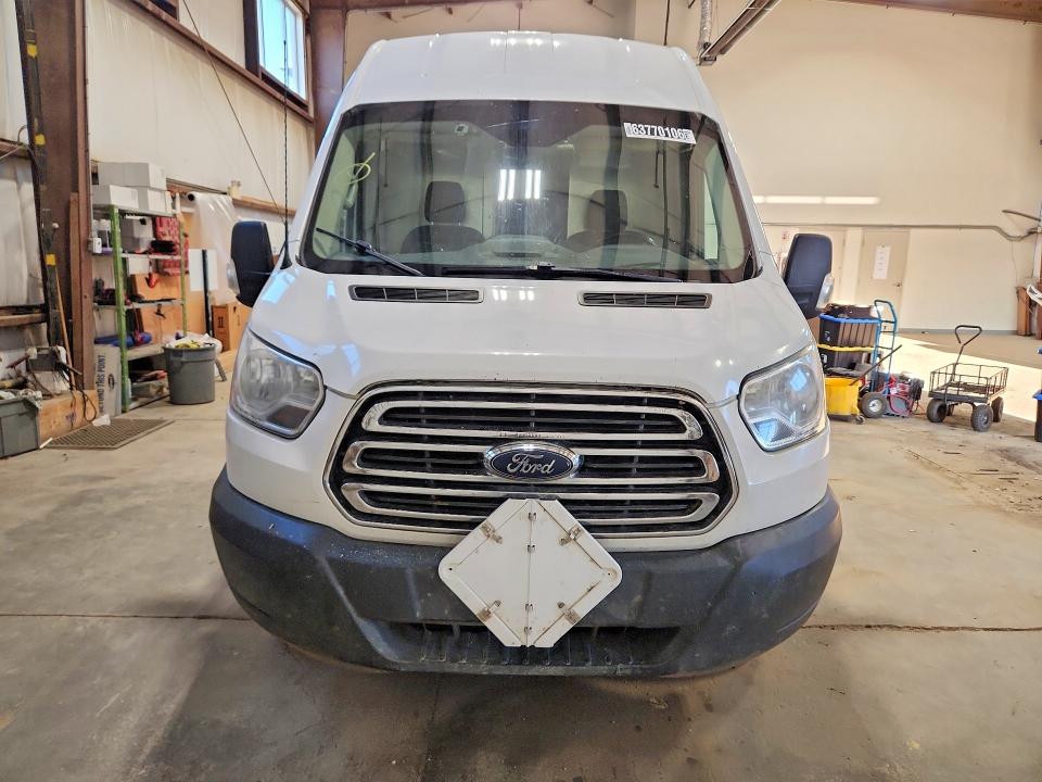 2017 Ford Transit მანქანა იყიდება აუქციონზე, vin: 1FTBW3XGXHKA15911, აუქციონის ნომერი: 63770106