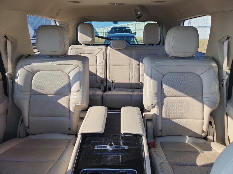 67967086 :رقم المزاد ، 5LMJJ2LT0LEL14296 vin ، 2020 Lincoln Navigator مزاد بيع