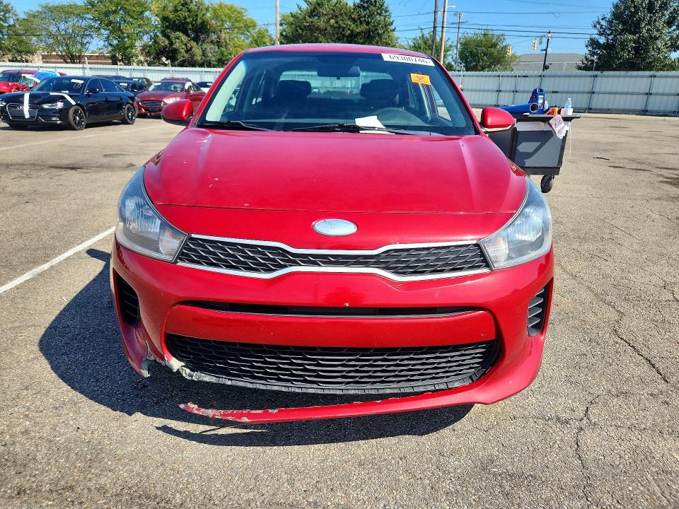69300746 :رقم المزاد ، 3KPA24AB0KE172822 vin ، 2019 Kia Rio مزاد بيع