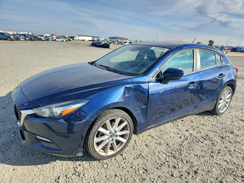 70358886 :رقم المزاد ، 3MZBN1L31HM152025 vin ، 2017 Mazda 3 مزاد بيع