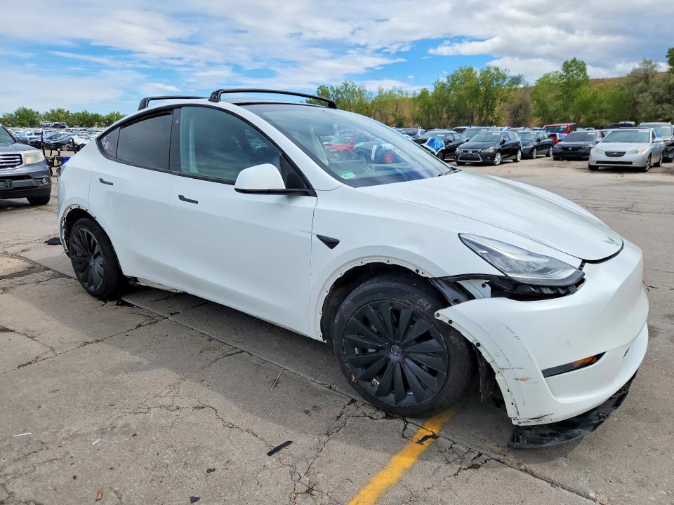 Продажа на аукционе авто 2020 Tesla Model Y, vin: 5YJYGDEE6LF006725, номер лота: 69361676