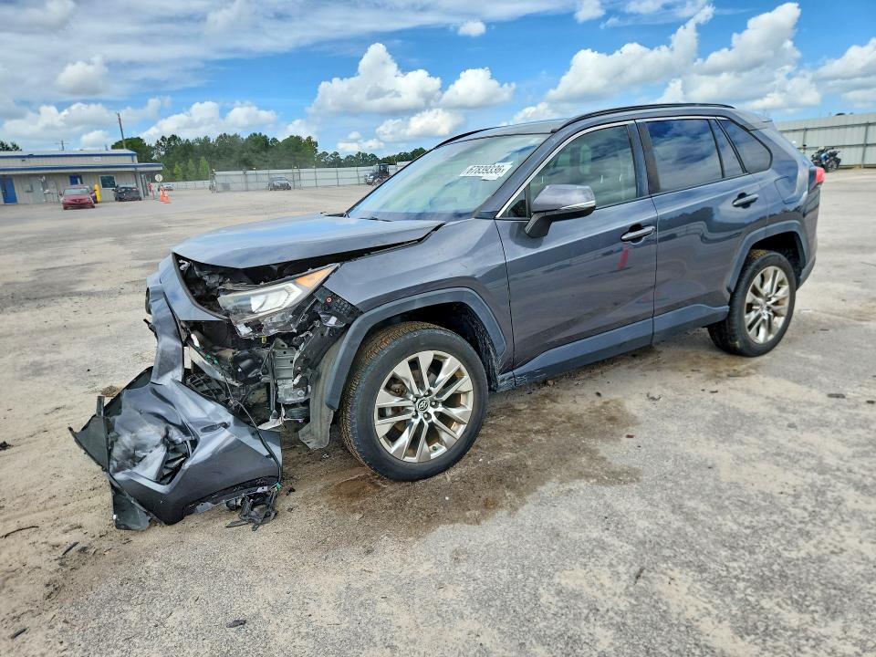 Auction sale of the 2019 Toyota Rav4, vin: JTMC1RFV1KD008346, lot number: 67839336