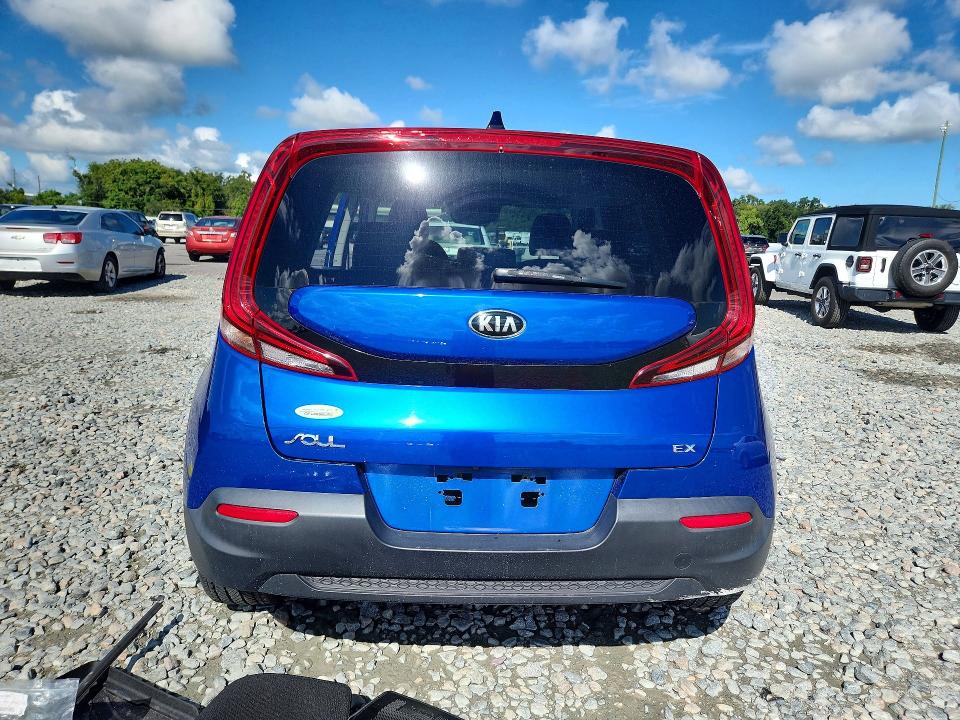 68399606 :رقم المزاد ، KNDJ33AU8L7016067 vin ، 2020 Kia Soul مزاد بيع