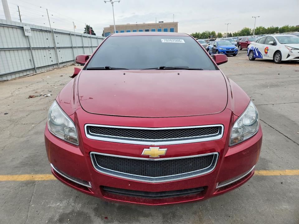 70262566 :رقم المزاد ، 1G1ZD5E77BF143552 vin ، 2011 Chevrolet Malibu مزاد بيع