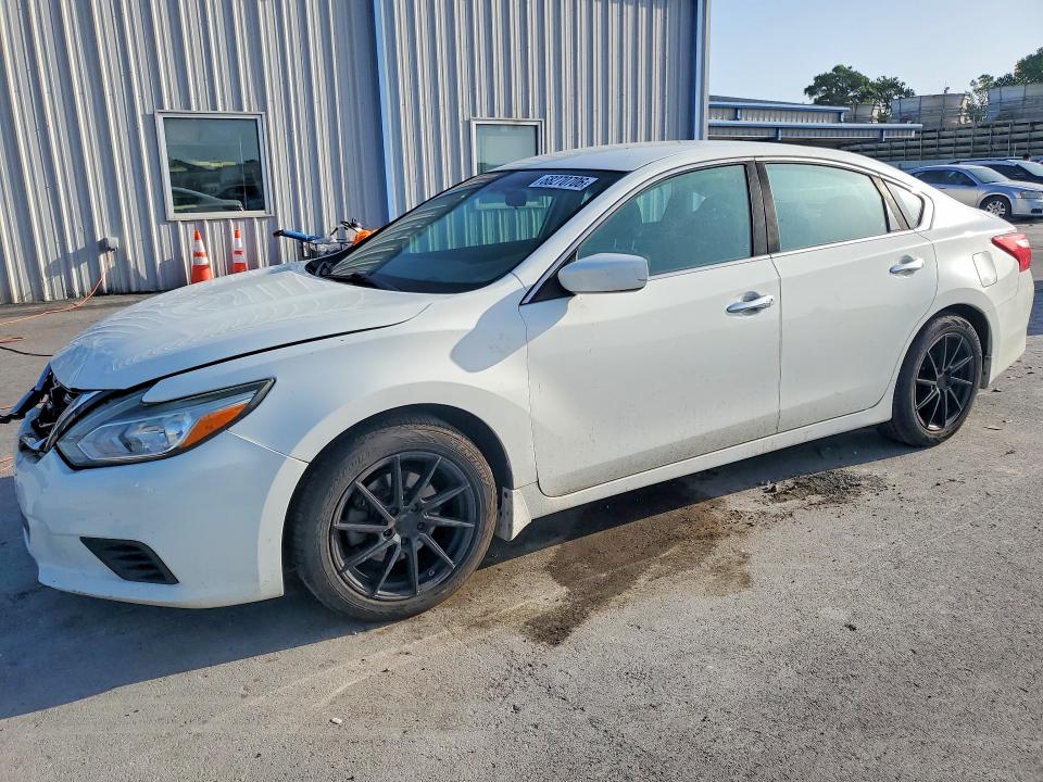 Aukcja sprzedaży 2017 Nissan Altima, vin: 1N4AL3AP1HC487637, numer aukcji: 68270706