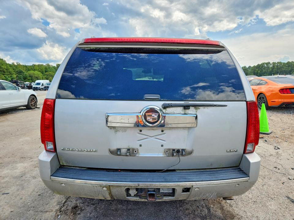 2007 Cadillac Escalade მანქანა იყიდება აუქციონზე, vin: 1GYFK66887R208938, აუქციონის ნომერი: 68632556
