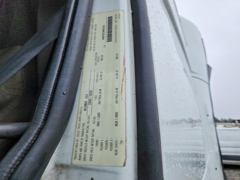 Aukcja sprzedaży 2017 Volvo Vn, vin: 4V4NC9EH1HN993530, numer aukcji: 68565736