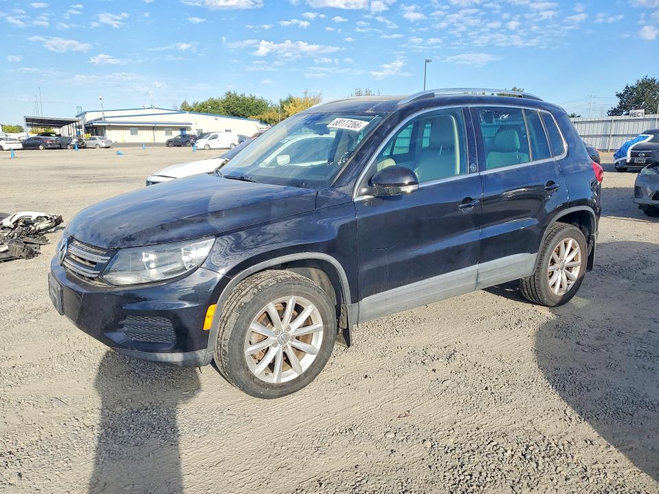 Aukcja sprzedaży 2017 Volkswagen Tiguan, vin: WVGSV7AX0HK016693, numer aukcji: 68177266