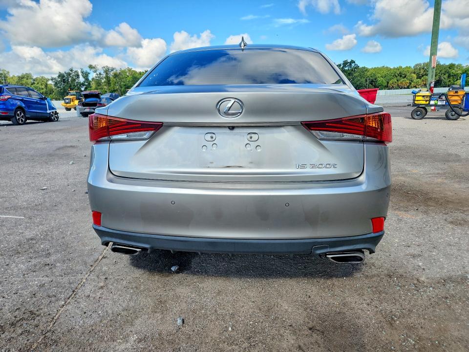 68843466 :رقم المزاد ، JTHBA1D20H5055486 vin ، 2017 Lexus Is مزاد بيع