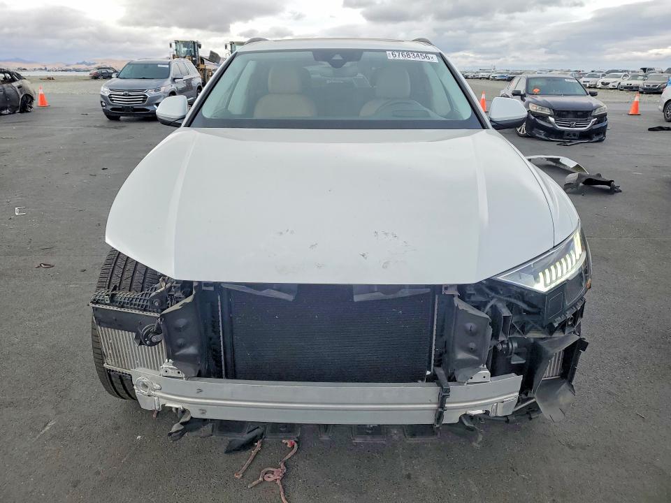 Продажа на аукционе авто 2019 Audi Q8, vin: WA1FVAF13KD028415, номер лота: 67683456