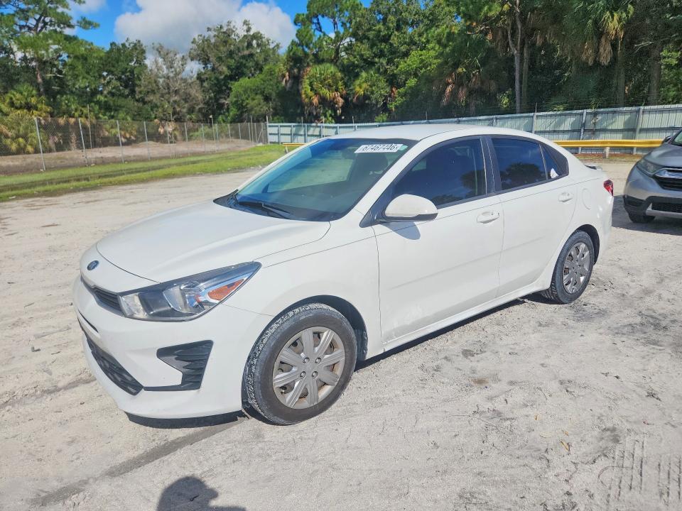 67467446 :رقم المزاد ، 3KPA24AD2ME408861 vin ، 2021 Kia Rio مزاد بيع