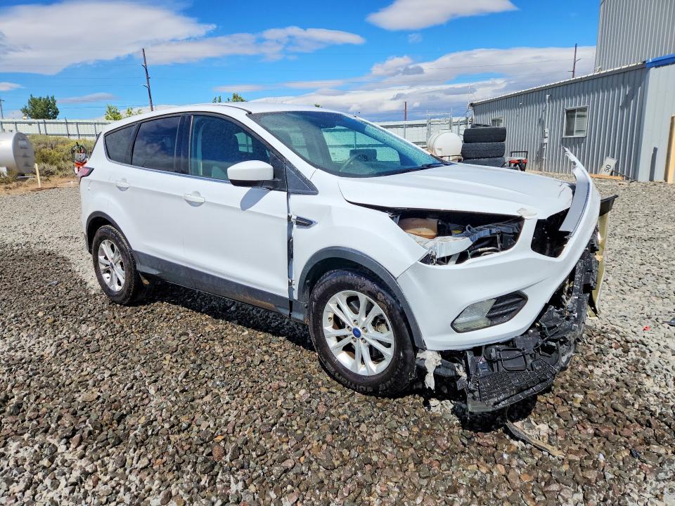 Продаж на аукціоні авто 2017 Ford Escape, vin: 1FMCU9G92HUB81788, номер лоту: 67529686