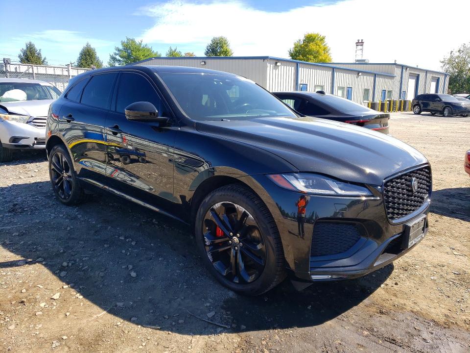 70439246 :رقم المزاد ، SADCT2FU7RA729196 vin ، 2024 Jaguar F-pace مزاد بيع