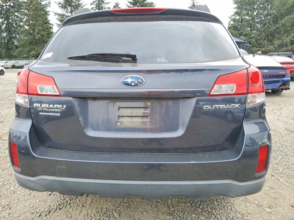 67555836 :رقم المزاد ، 4S4BRCGC3B3350350 vin ، 2011 Subaru Outback مزاد بيع