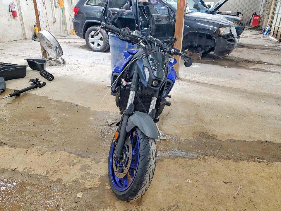 2022 Yamaha Mt07 მანქანა იყიდება აუქციონზე, vin: JYARM32E4NA003647, აუქციონის ნომერი: 69628436