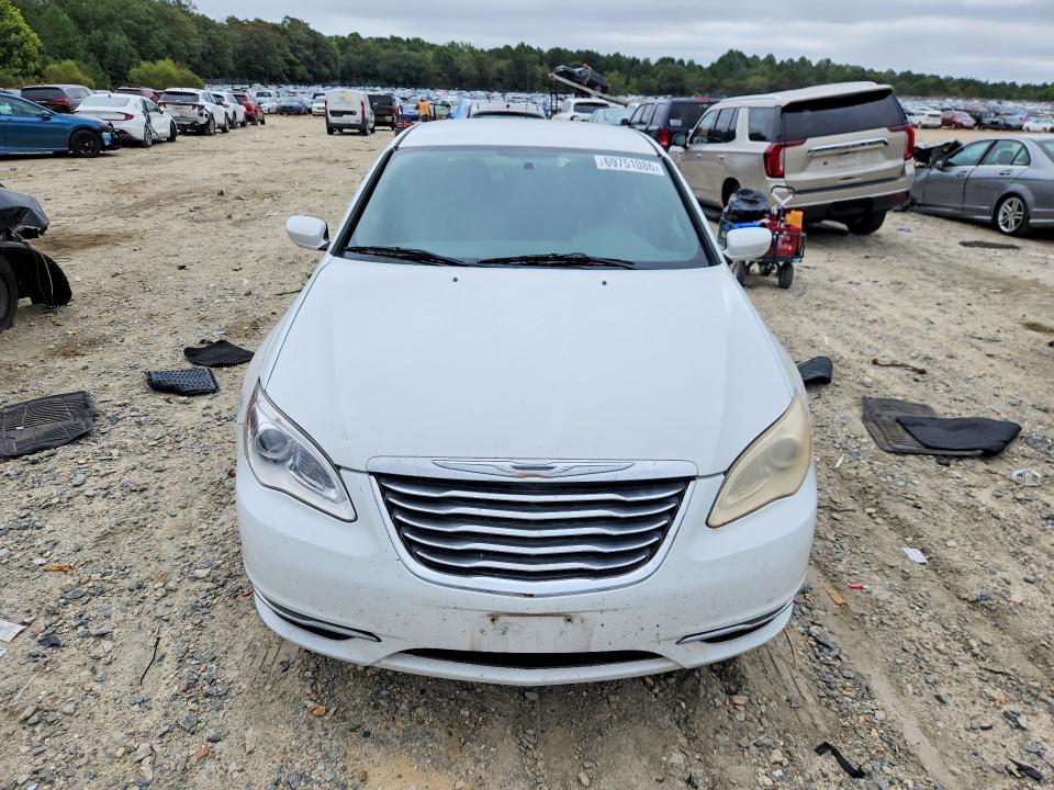 69751086 :رقم المزاد ، 1C3CCBAB1CN295296 vin ، 2012 Chrysler 200 مزاد بيع