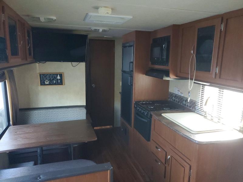 2015 Foresriver Salem Cruise Lite მანქანა იყიდება აუქციონზე, vin: 4X4TSMB26F7407358, აუქციონის ნომერი: 69936816