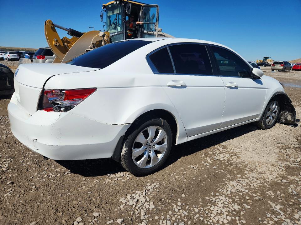69457506 :رقم المزاد ، JHMCP26788C018151 vin ، 2008 Honda Accord مزاد بيع