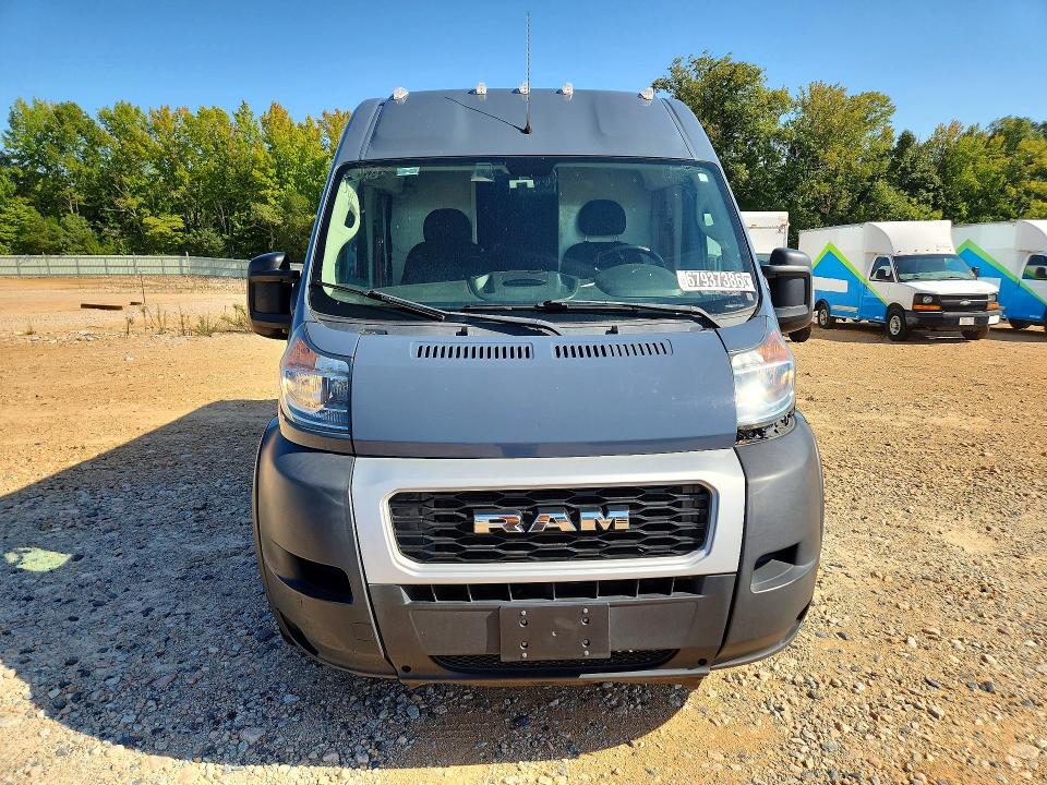 67937386 :رقم المزاد ، 3C6FRVJG5ME503763 vin ، 2021 Ram Promaster 3500 مزاد بيع