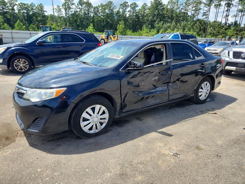 68057006 :رقم المزاد ، 4T1BF1FK2CU100504 vin ، 2012 Toyota Camry مزاد بيع