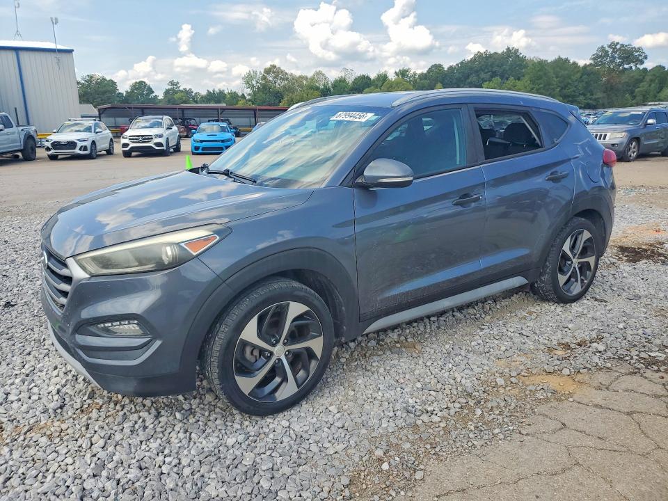 Aukcja sprzedaży 2017 Hyundai Tucson, vin: KM8J33A24HU517136, numer aukcji: 67994456