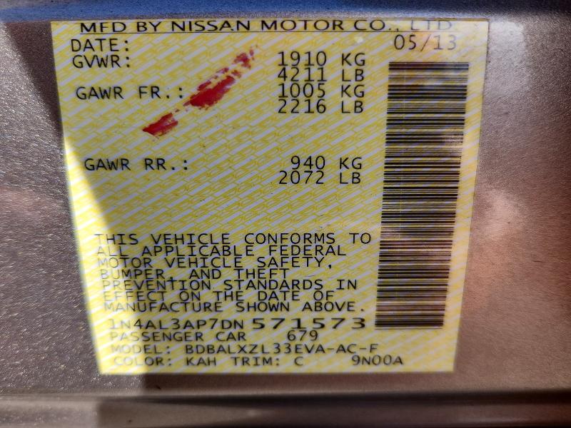 2013 Nissan Altima მანქანა იყიდება აუქციონზე, vin: 1N4AL3AP7DN571573, აუქციონის ნომერი: 69370076