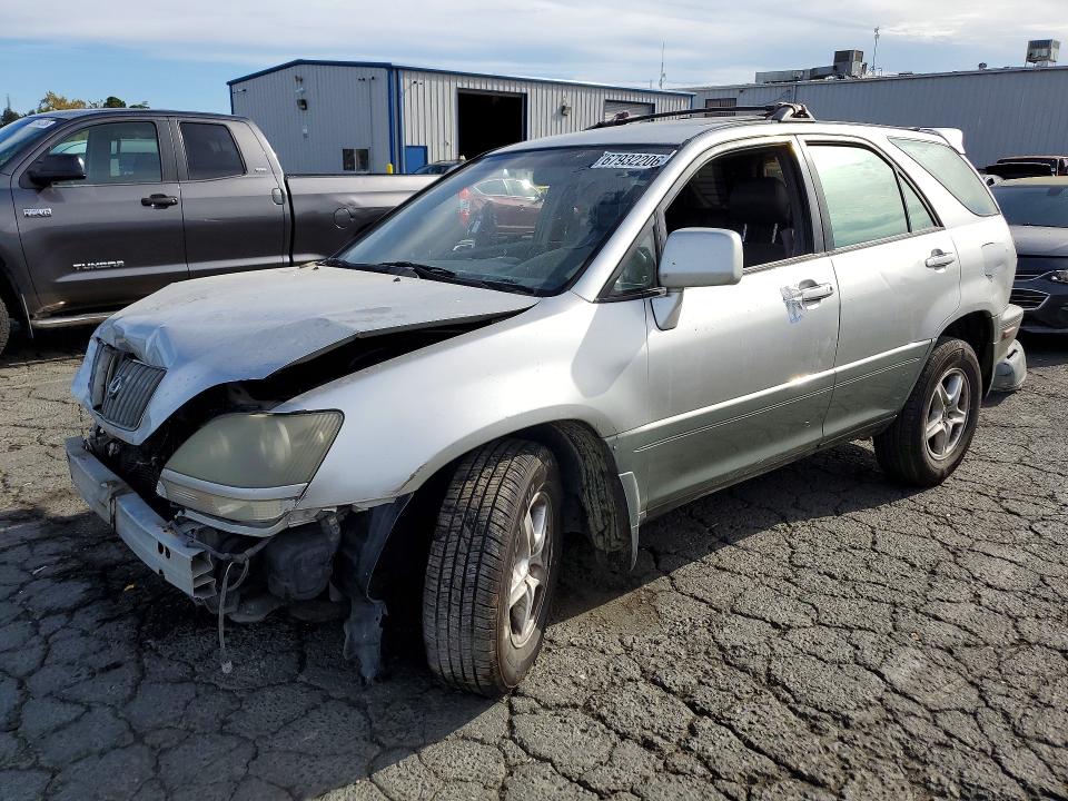 Продажа на аукционе авто 2000 Lexus Rx, vin: JT6HF10U2Y0140340, номер лота: 67932206