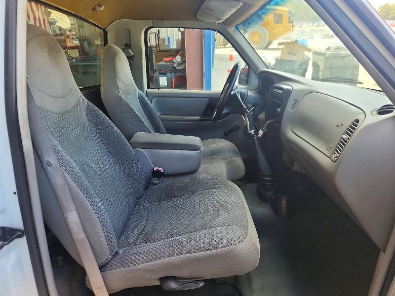 67701406 :رقم المزاد ، 1FTYR10C2YPA99903 vin ، 2000 Ford Ranger مزاد بيع