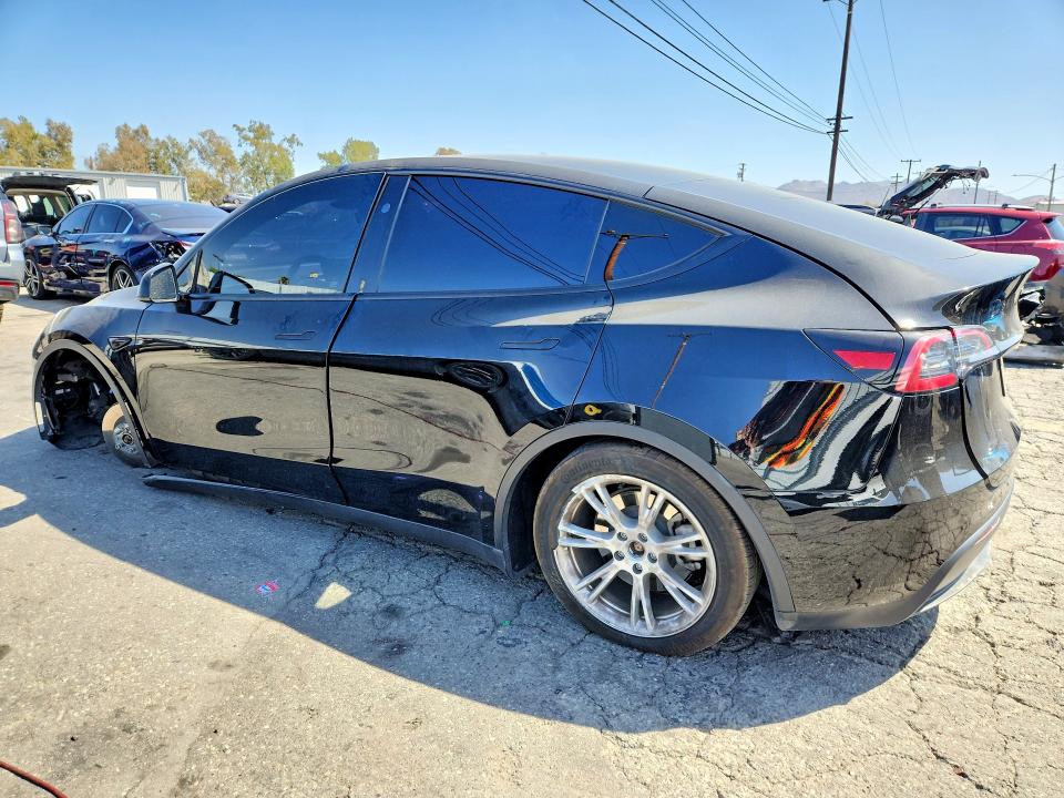 2023 Tesla Model Y მანქანა იყიდება აუქციონზე, vin: 7SAYGAEE0PF941889, აუქციონის ნომერი: 68991136