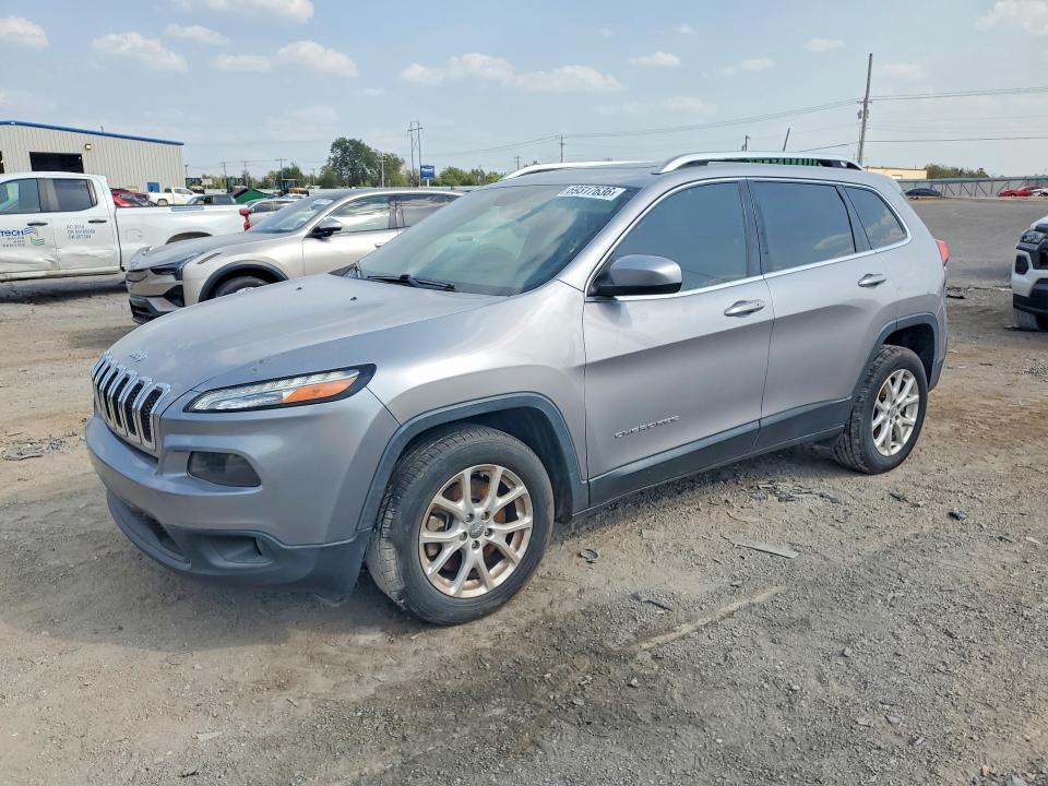 Продаж на аукціоні авто 2018 Jeep Cherokee, vin: 1C4PJLLB6JD537928, номер лоту: 69317636