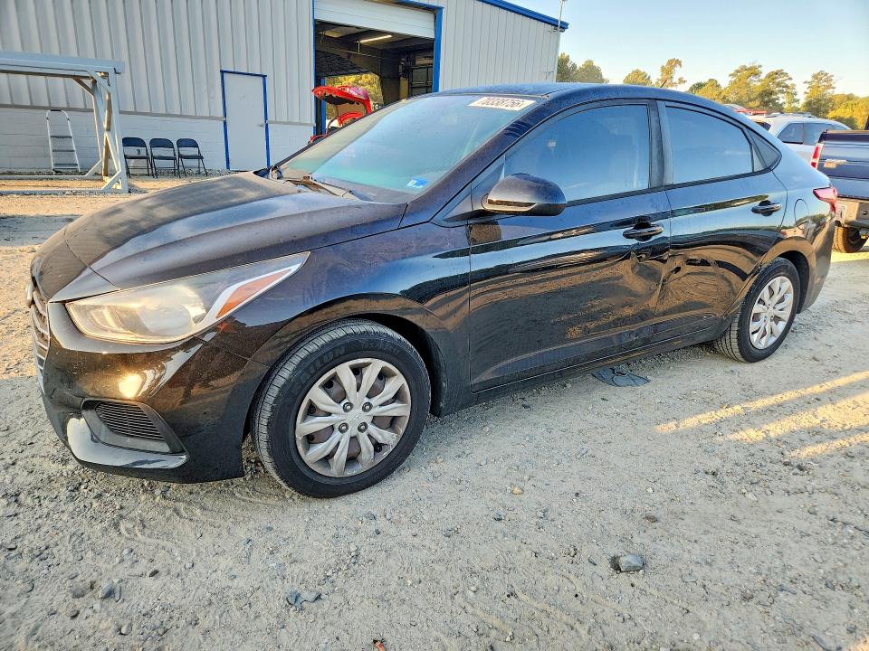 2020 Hyundai Accent მანქანა იყიდება აუქციონზე, vin: 3KPC24A65LE103525, აუქციონის ნომერი: 70338756