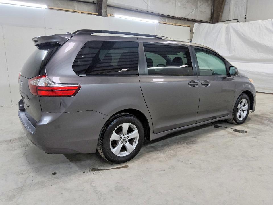 Продажа на аукционе авто 2019 Toyota Sienna, vin: 5TDKZ3DCXKS013097, номер лота: 68858666