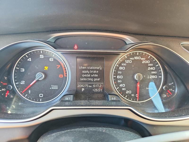 2015 Audi A4 მანქანა იყიდება აუქციონზე, vin: WAUBFCFL6FN028601, აუქციონის ნომერი: 69732346