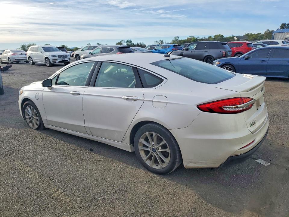 Продаж на аукціоні авто 2019 Ford Fusion, vin: 3FA6P0SU2KR192763, номер лоту: 70104636