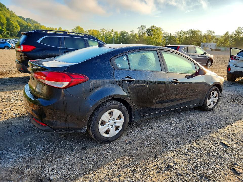 Aukcja sprzedaży 2017 Kia Forte, vin: 3KPFL4A7XHE153136, numer aukcji: 68178626