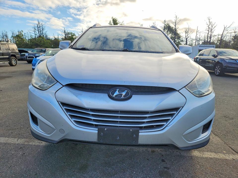 Продажа на аукционе авто 2011 Hyundai Tucson, vin: KM8JU3AC1BU198131, номер лота: 69890986