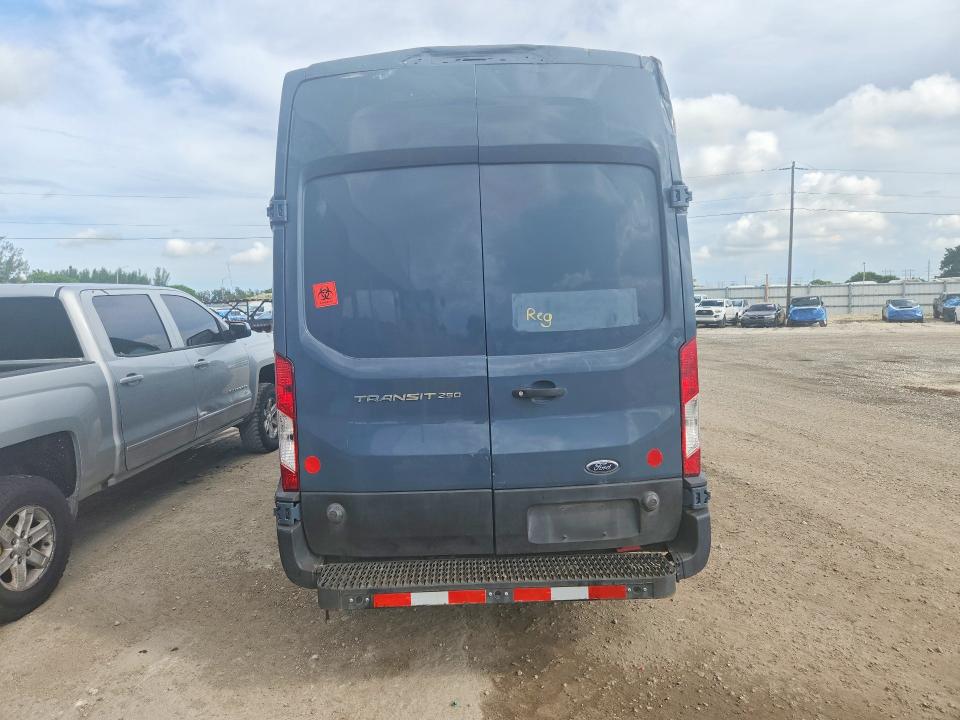 2020 Ford Transit მანქანა იყიდება აუქციონზე, vin: 1FTBR3X86LKA86953, აუქციონის ნომერი: 69414586