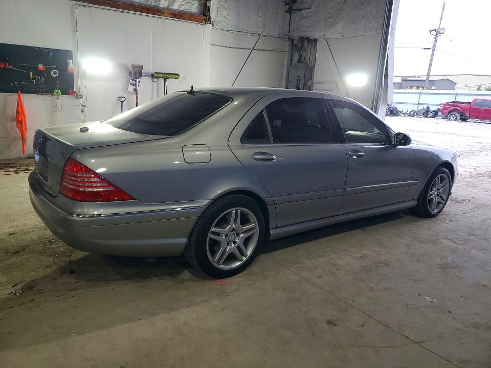 2006 Mercedes-benz S მანქანა იყიდება აუქციონზე, vin: WDBNG75JX6A471151, აუქციონის ნომერი: 70181696