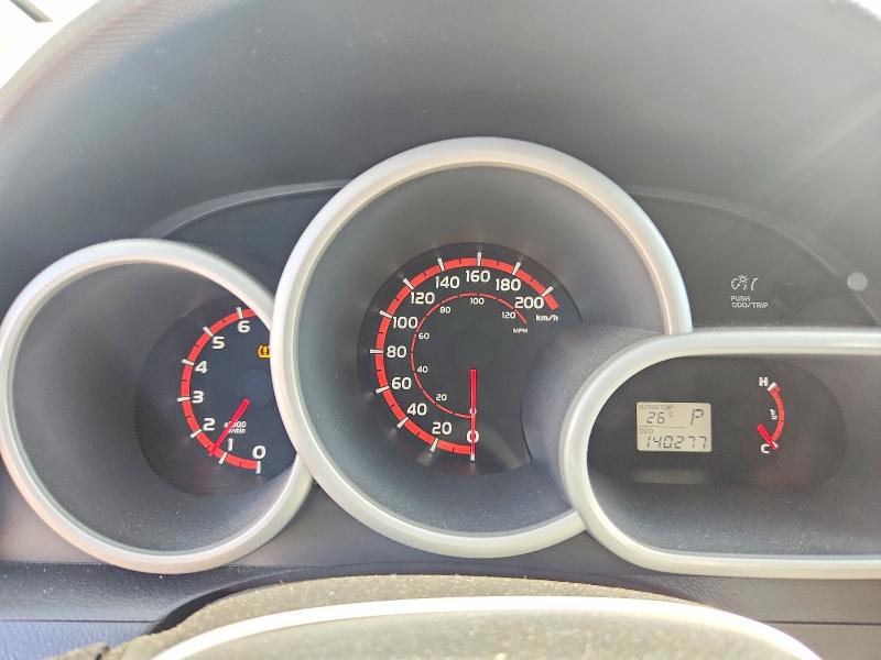70551626 :رقم المزاد ، 2T1KU4EE6AC460618 vin ، 2010 Toyota Matrix مزاد بيع