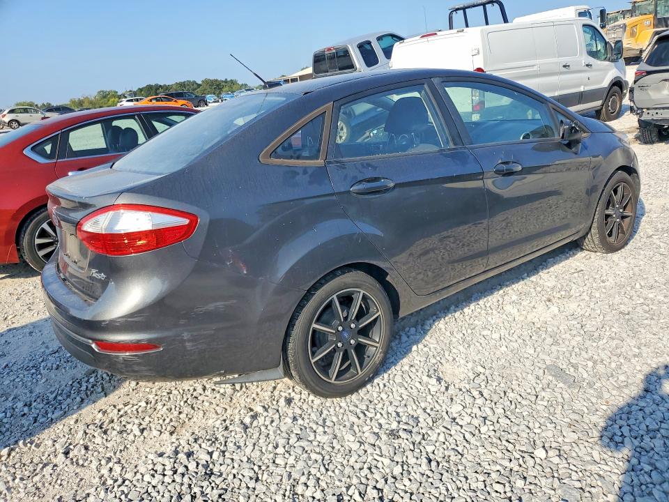 2015 Ford Fiesta მანქანა იყიდება აუქციონზე, vin: 3FADP4BJ3FM171637, აუქციონის ნომერი: 69185606