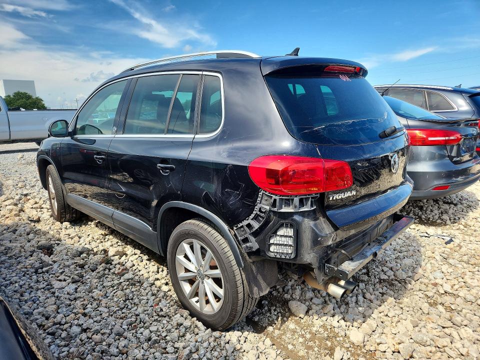 67388406 :رقم المزاد ، WVGRV7AX5HW503721 vin ، 2017 Volkswagen Tiguan مزاد بيع