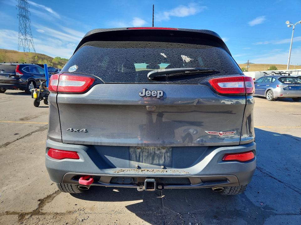 Продажа на аукционе авто 2015 Jeep Cherokee, vin: 1C4PJMBSXFW698818, номер лота: 68896816
