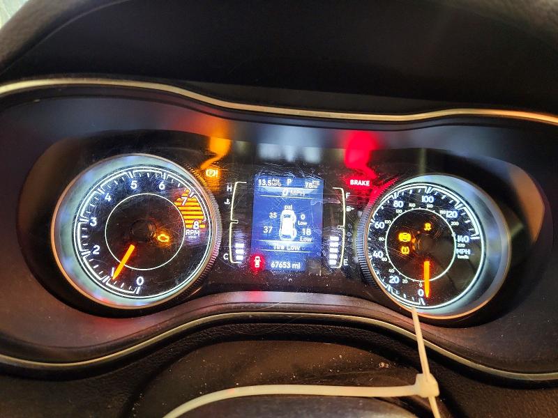 2019 Jeep Cherokee მანქანა იყიდება აუქციონზე, vin: 1C4PJMLX1KD421989, აუქციონის ნომერი: 67876436