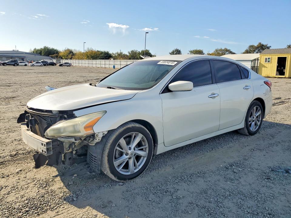 69634016 :رقم المزاد ، 1N4AL3AP3EC266276 vin ، 2014 Nissan Altima مزاد بيع