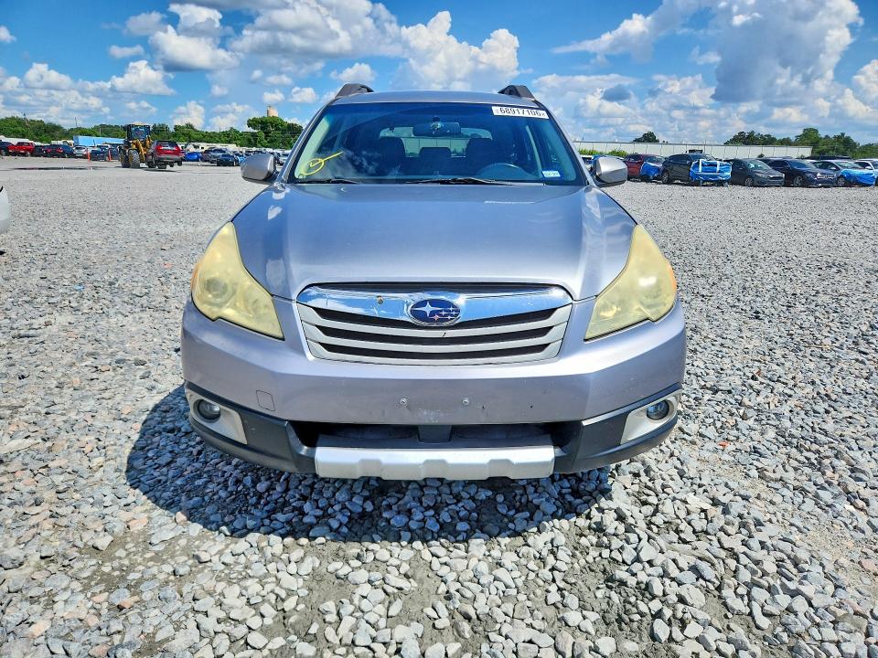 68917106 :رقم المزاد ، 4S4BRCJC5A3374981 vin ، 2010 Subaru Outback مزاد بيع