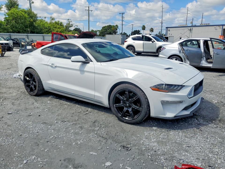 Продаж на аукціоні авто 2018 Ford Mustang, vin: 1FA6P8TH2J5106028, номер лоту: 68253256