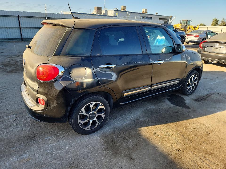 2014 Fiat 500l მანქანა იყიდება აუქციონზე, vin: ZFBCFACH5EZ004134, აუქციონის ნომერი: 69356126