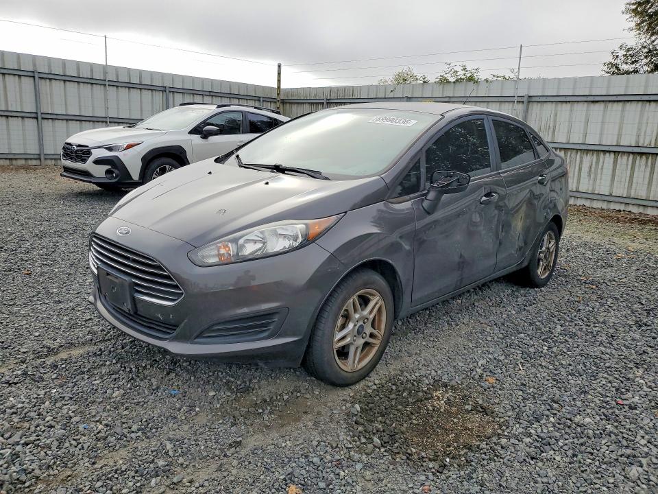 69990336 :رقم المزاد ، 3FADP4BJ5HM158388 vin ، 2017 Ford Fiesta مزاد بيع