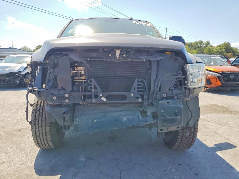 68658216 :رقم المزاد ، 3C6UR5CJ2GG157213 vin ، 2016 Ram 2500 مزاد بيع